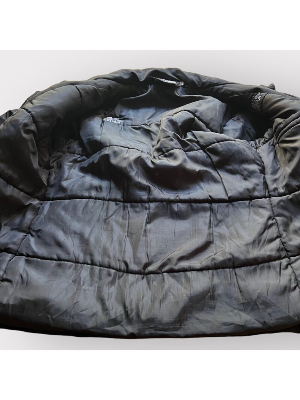 The North Face Womens Size XXL Black HyVent Insulated Belted Rain Parka Jacket - Picture 14 of 16